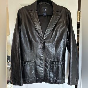 Vintage GAP Women's Black Leather Jacket